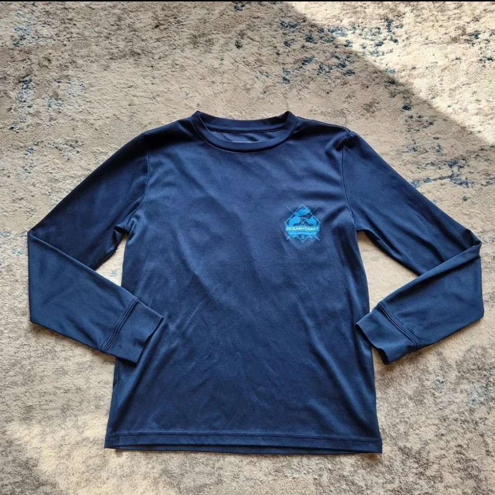 Ocean+Coast Boys Size Medium Navy Long Sleeve Performance Moisture Wicking Shirt